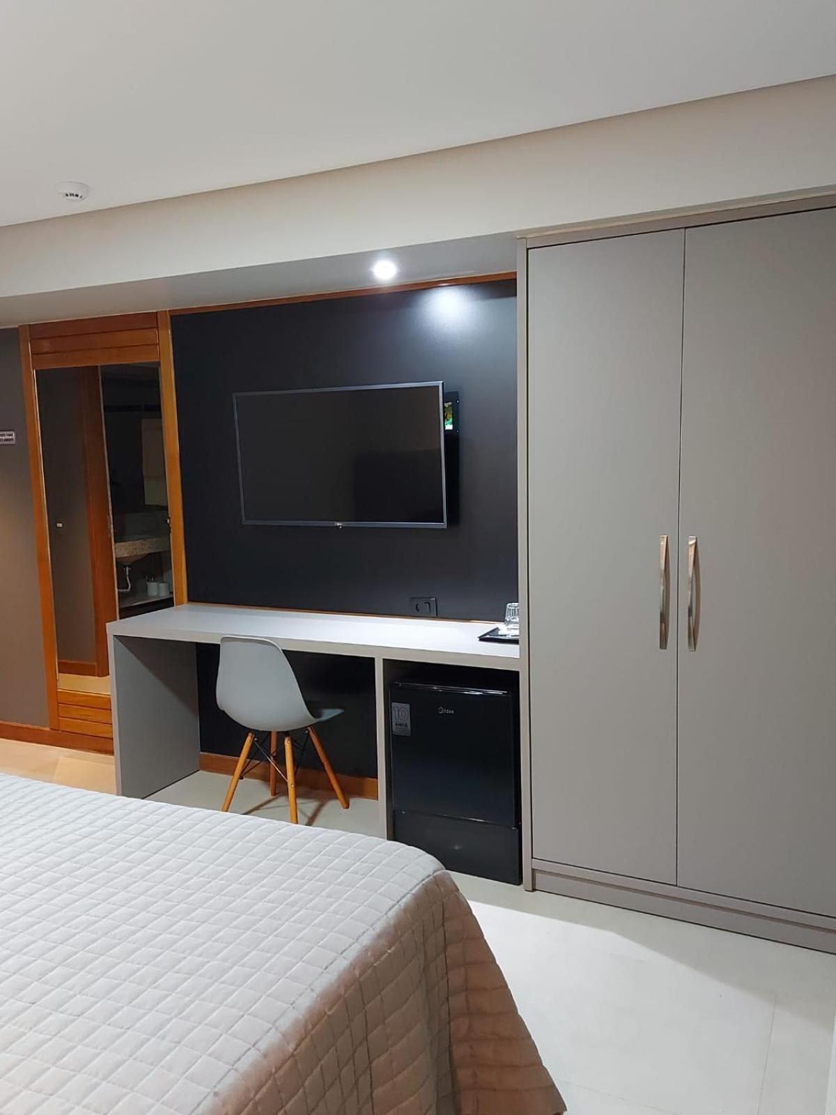 Hotel Gran Premium Plaza Ltda Muriae Bagian luar foto