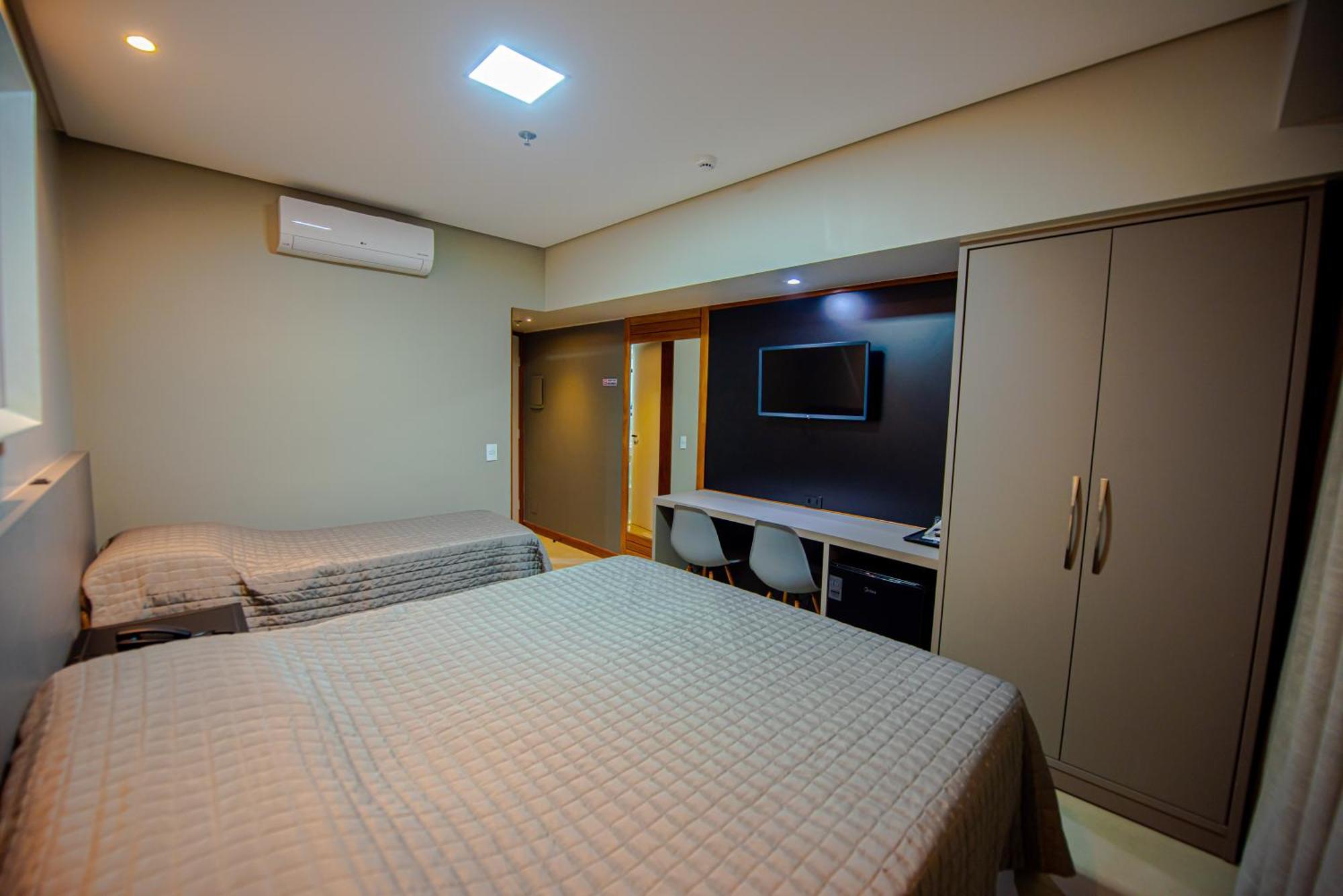 Hotel Gran Premium Plaza Ltda Muriae Bagian luar foto