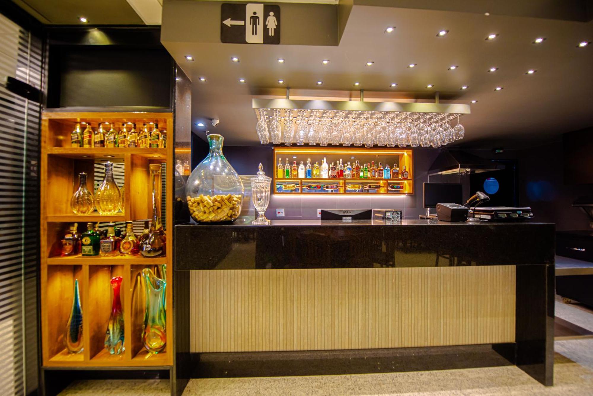 Hotel Gran Premium Plaza Ltda Muriae Bagian luar foto