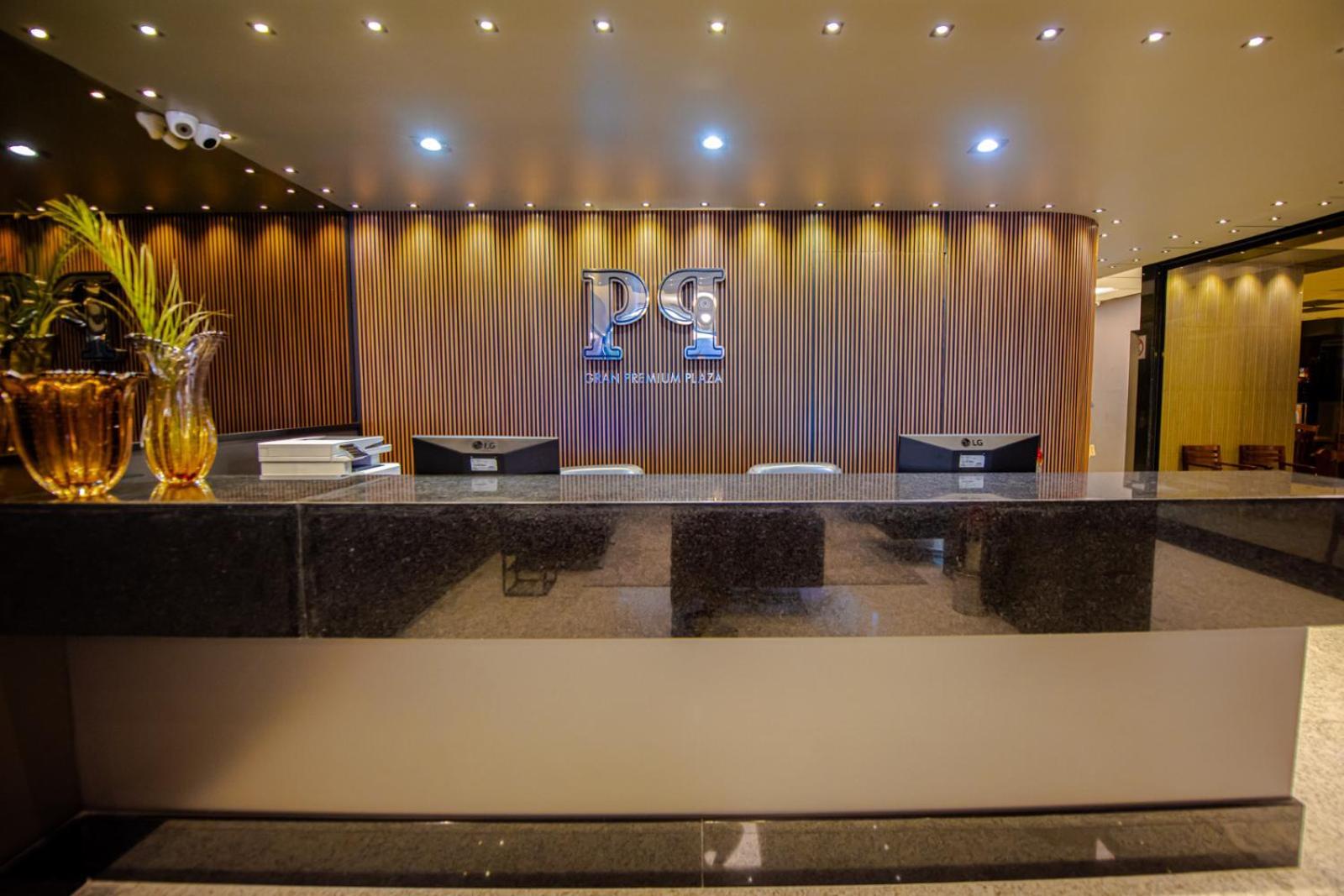 Hotel Gran Premium Plaza Ltda Muriae Bagian luar foto